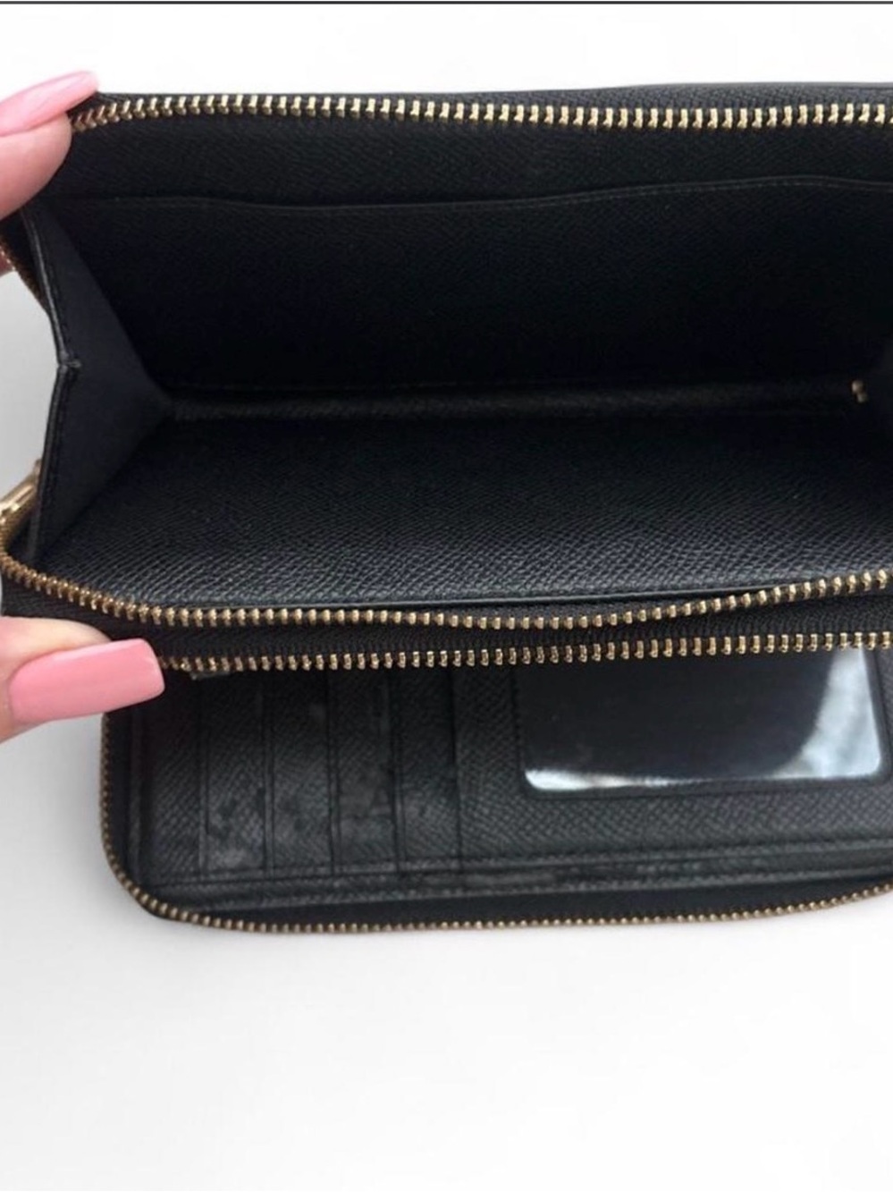 Coach Black Pebbled Leather Zip Wallet with Gold Logo - Picture 3 of 4